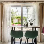 By The For 2 Cavtat