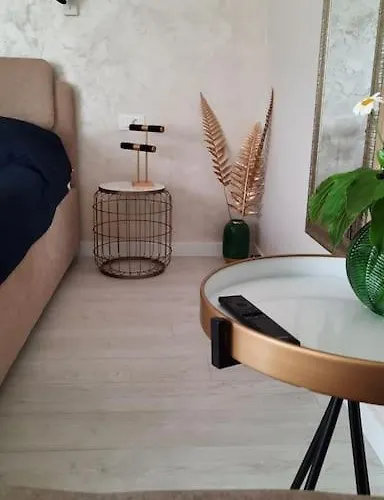 By The For 2 * Cavtat